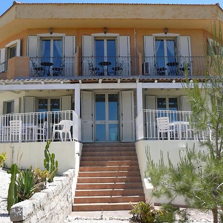 Villa Agnese Badesi Exterior foto